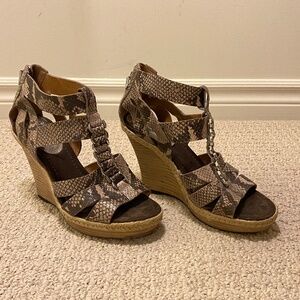 Snake skin wedge heel